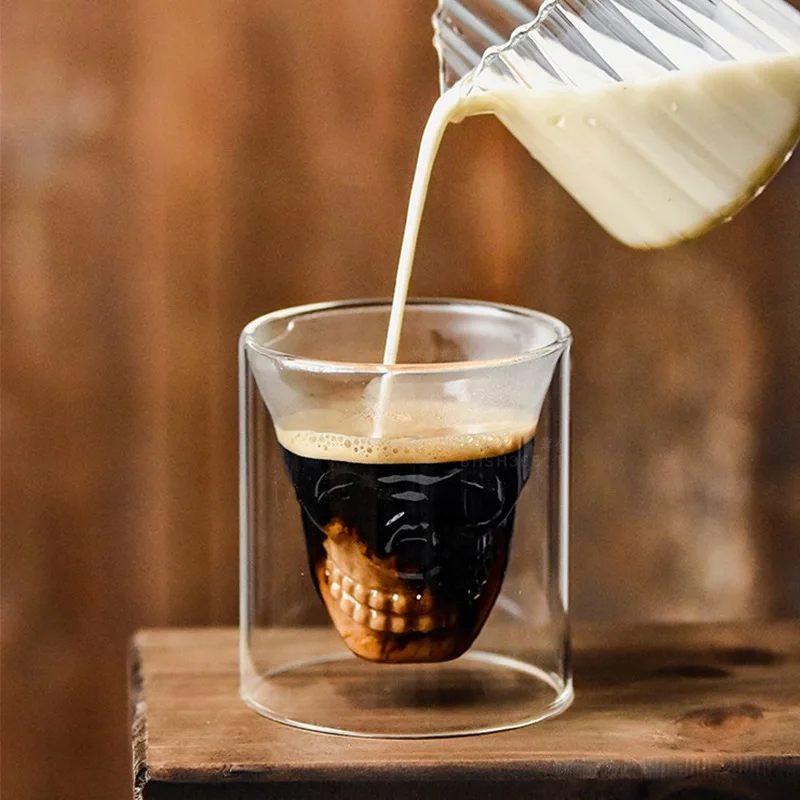 Taza de café con cabeza de cal - Wine Beer Vodka Europe reseña y precio