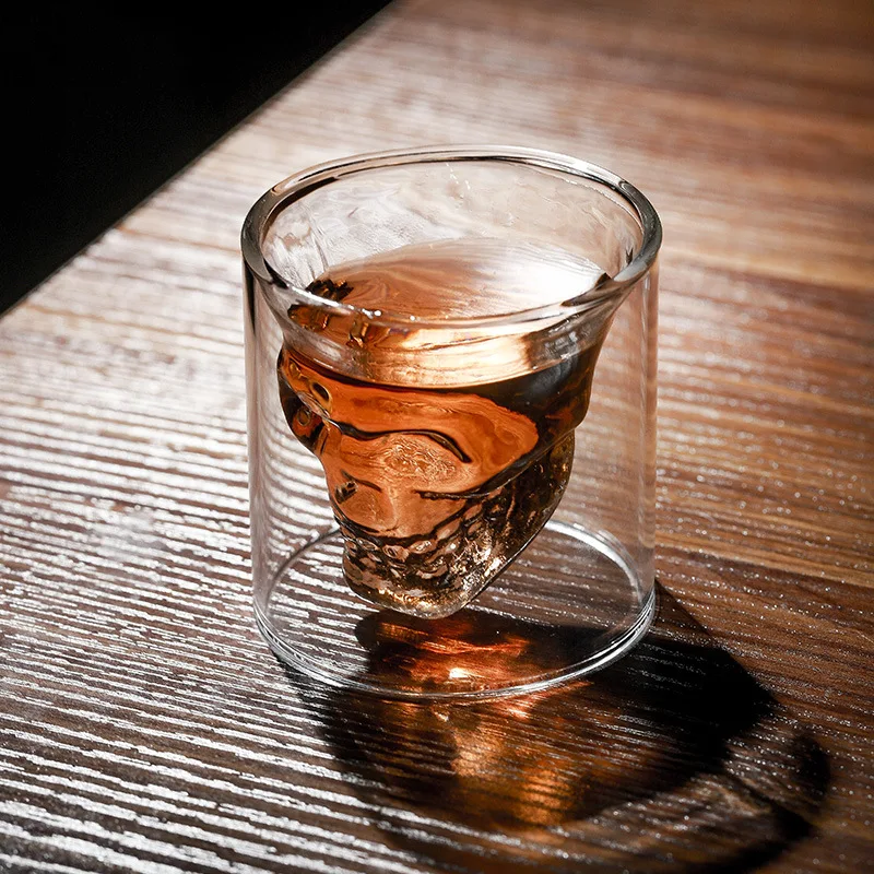 Taza de café con cabeza de cal - Wine Beer Vodka Europe reseña y precio